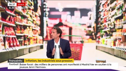 Inflation : "Les Français ont compris que les industriels n'étaient pas à leurs côtés", affirme le PDG de Carrefour