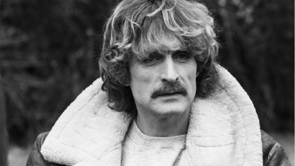 GALA VIDEO - Mort de Christophe : le chanteur décédé loin des siens et laissé à l’abandon ? “Quelle indignité”