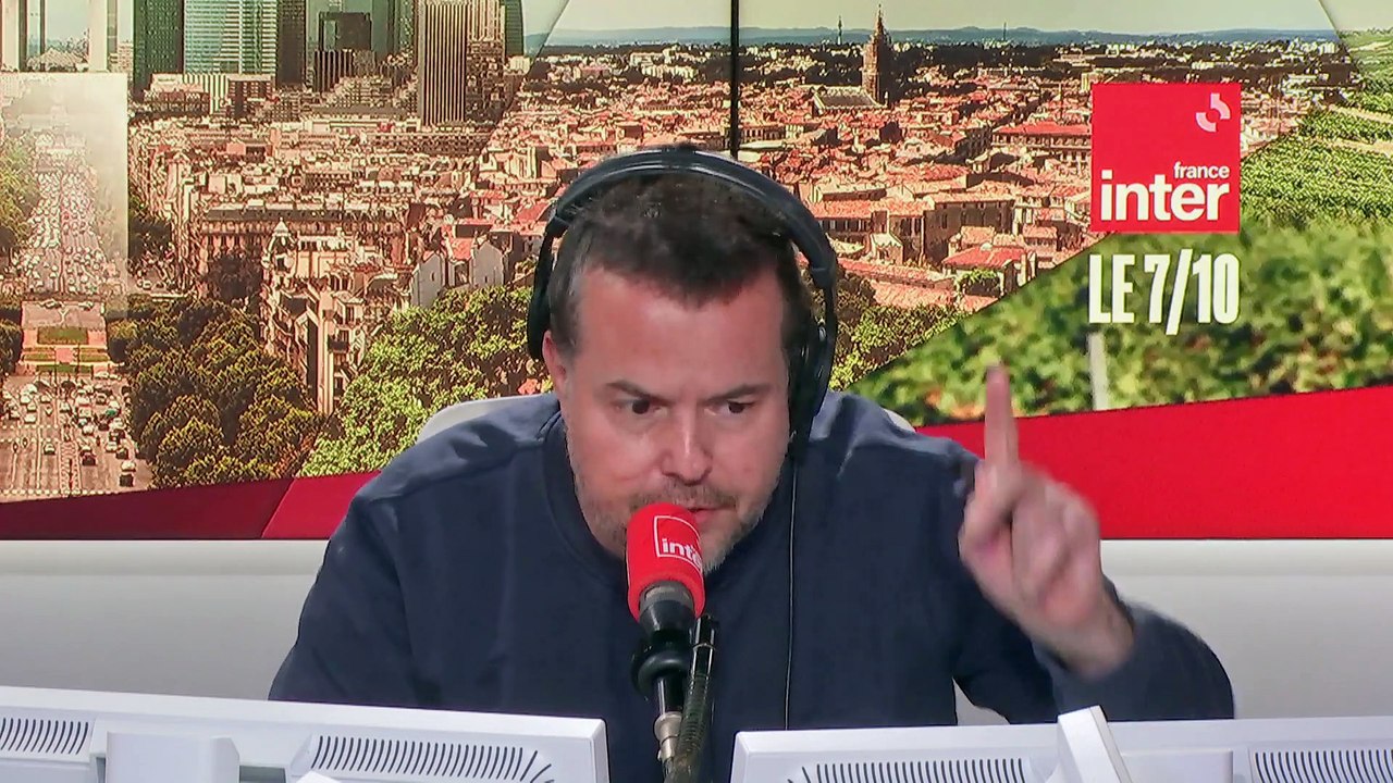 Le dimanche, terrain d'influence des milliardaires - L'édito médias