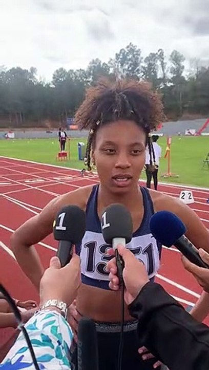 Léa Mithra décroche une médaille d'argent sur le 400 mètres haies.