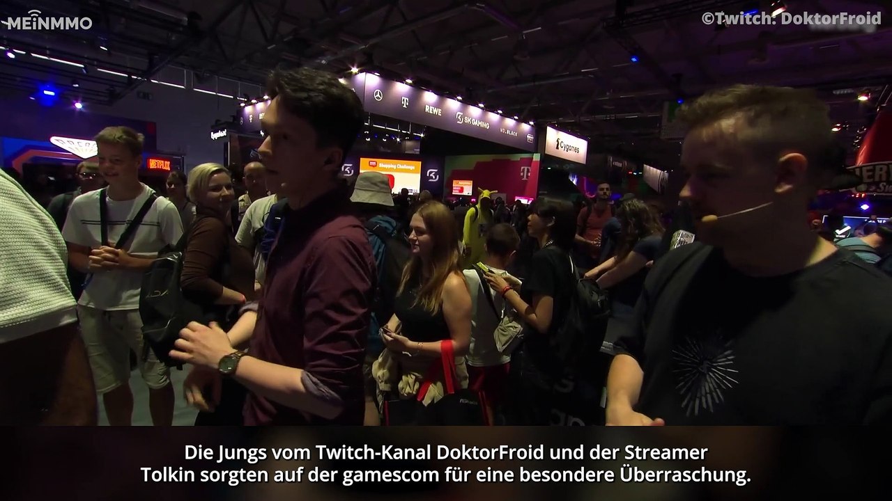 Gamerin macht ihrem Freund auf der gamescom einen Heiratsantrag, bekommt Hilfe von deutschen Twitch-Streamern