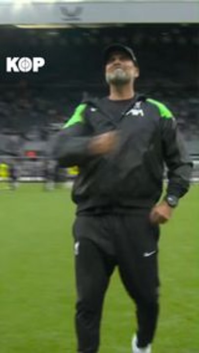 L'incroyable communion de Klopp avec ses supporters ! #liverpool #Klopp #Reds #football