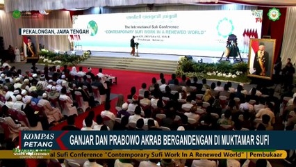 Momen Ganjar-Prabowo Gandengan Tangan di Muktamar Sufi Internasional 2023