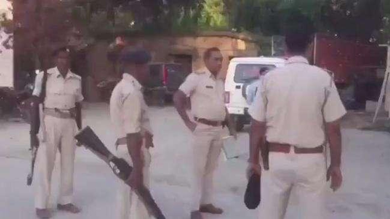 पूर्वी चंपारण: एक ही रात दो बाइकों की चोरी से इ...