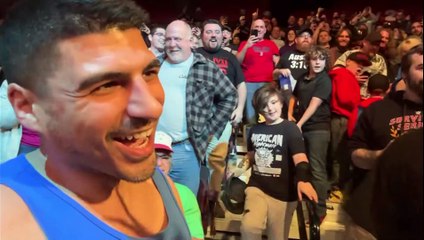 Bray Wyatt Off Air Moments With Fans!!