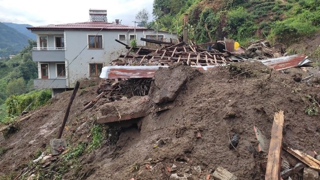 Rize’yi vuran sel ve heyelanın bilançosu belli oldu