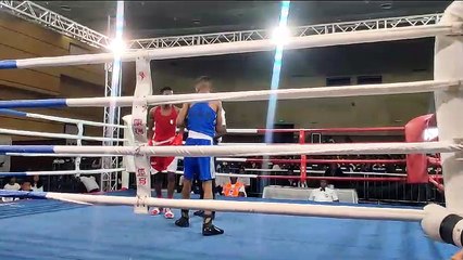 Première médaille d'or pour la Réunion en boxe avec Julien Samourgompoulle, vainqueur par K.O