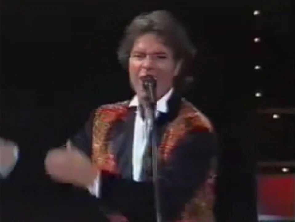 CONGRATULATIONS by Cliff Richard - live performance 1995