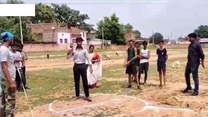 बांका: मेजर ध्यानचंद की जयंती को राष्ट्रीय खेल दिवस के रूप में मनाया, खेलकूद प्रतियोगिता का आयोजन