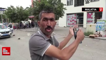 Malatya'da ağır hasarlı bina yıkılırken sağlam binaya hasar verdi
