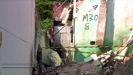 Primeiro andar de casa desaba na Imbiribeira e deixa feridos