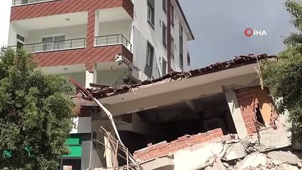 Malatya'da kontrollü yıkım sırasında bina çöktü, kavga çıktı
