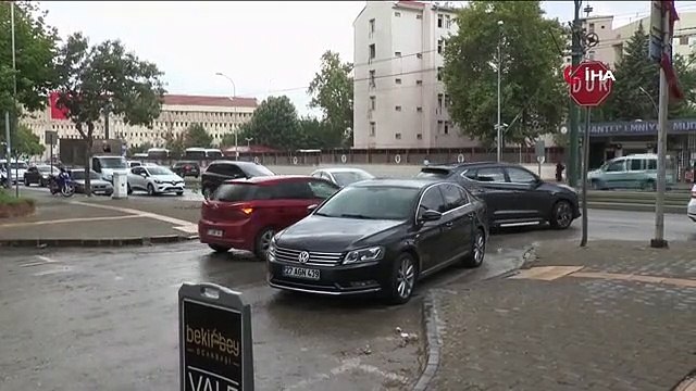 Gaziantep'te kavurucu sıcaklara kısa süreli yağmur molası