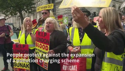 Protest at expansion of London's clean air zone
