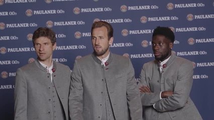 Bayern Munich - Costume traditionnel et saucisse bavaroise pour Harry Kane