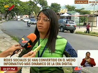 Caracas | Ciudadanos se mantienen informados e interconectados gracias a las nuevas tecnologías