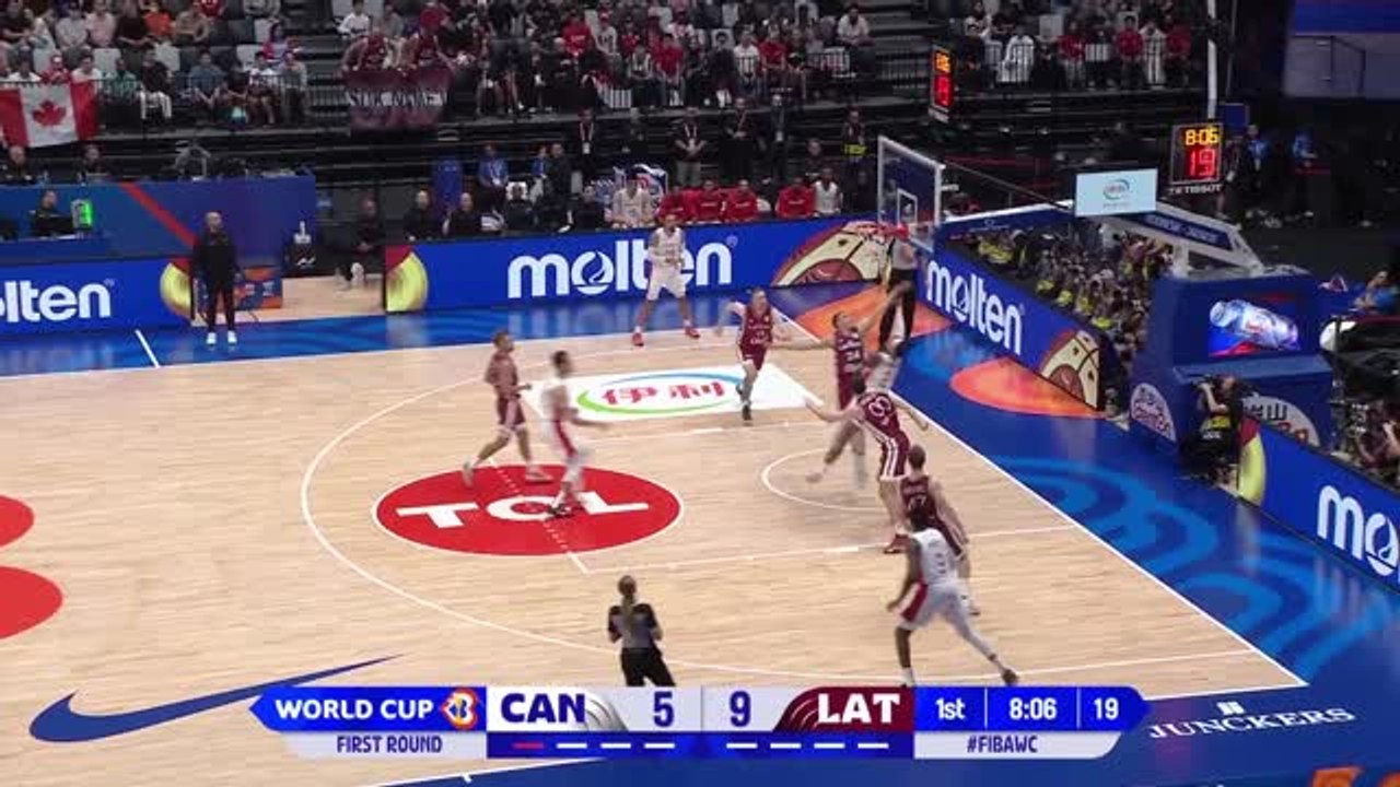 Gilgeous-Alexander goes coast-to-coast for Canada with stunning solo drive