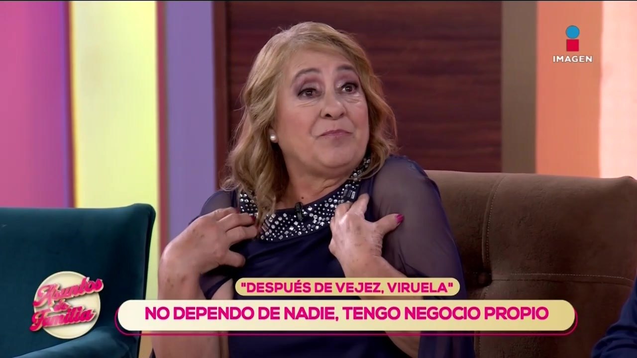 ‘Mi abuela PERREA y se la vive en FIESTAS’ | Asuntos de Familia