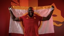 Romelu Lukaku welcomed in Rome ahead of Mourinho reunion