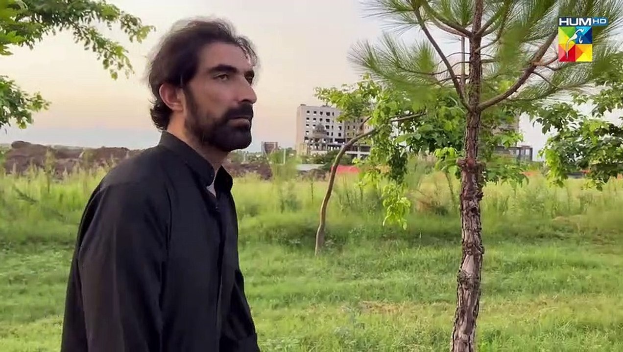 Khatarnaak Accident...! #alizehshah #shehrozesabzwari - Khel - FLO Digital