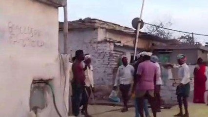 పల్నాడు జిల్లా: గొట్టిపాళ్లలో తీవ్ర ఉద్రిక్తత.. రెండు వర్గాలు ఒకరిపై ఒకరు దాడి