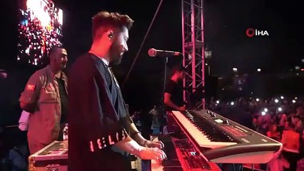 Ekin Uzunlar a fait vivre aux habitants de Samsun l'enthousiasme du Jour de la Victoire du 30 août