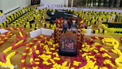 15,000 Dominoes - Harry Potter HOGWARTS HOUSES!