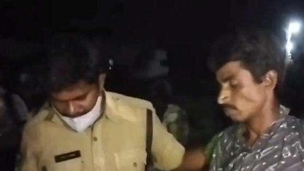 విజయనగరం జిల్లా: గురవాం వైసీపీ నేతపై కత్తితో దాడి