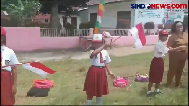 Mantan Ketua Komnas PA Arist Merdeka Sirait Dimakamkan di Toba, Tangis Keluarga Pecah