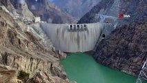 Su seviyesi 193 metreye ulaşan Yusufeli Barajı elektrik üretmeye hazırlanıyor