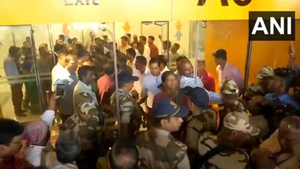 R Praggnanandhaa received a grand welcome at the Chennai Airport