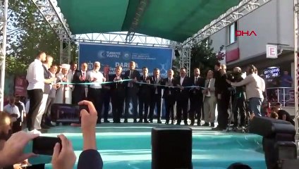 Le ministre Özhaseki a assisté à la cérémonie d'ouverture du centre culturel et du centre de santé familiale de Darıca