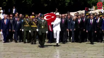 30 Ağustos Zafer Bayramı Anıtkabir'de kutlandı