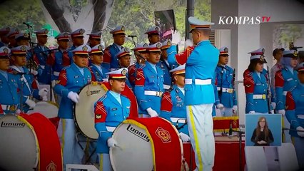 Presiden Jokowi Kenakan Busana Adat Tiongkok | NEWS OR HOAX