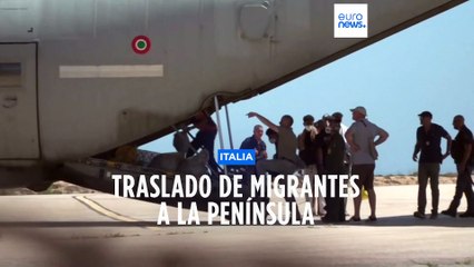 Italia traslada a la península a cientos de migrantes que congestionan Lampedusa