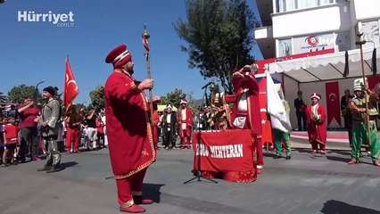 Büyük zaferin 101. yıl dönümü...Bolu’da komandolar caddeyi inletti