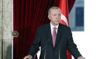 30 Ağustos Zafer Bayramı kapsamında Anıtkabir’i ziyaret eden Cumhurbaşkanı Recep Tayyip Erdoğan'a 'reis' sloganları atıldı
