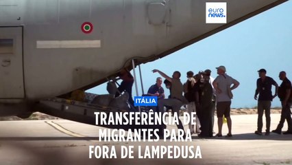 Migrantes de Lampedusa estão a ser transferidos para a Itália continental