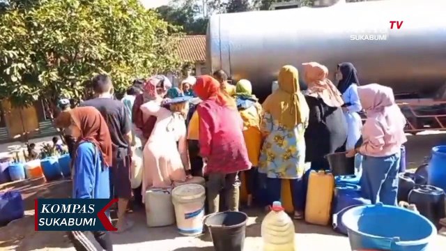 BPBD lakukan Suplai Air Bersih Untuk Kebutuhan Warga