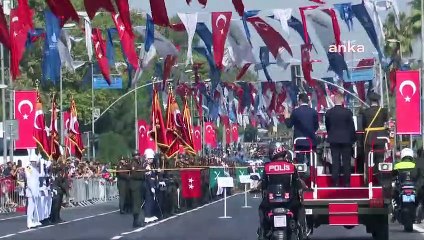 Büyük Taarruz'un 101. Yıl Dönümü Vatan Caddesi'nde Resmi Geçitle Kutlandı