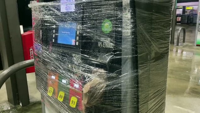 Idalia tocó tierra en Florida como huracán de categoría 3