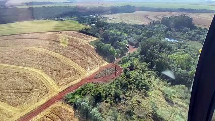 Fechando o cerco: Imagens mostram helicóptero da PM impedindo fuga de contrabandistas
