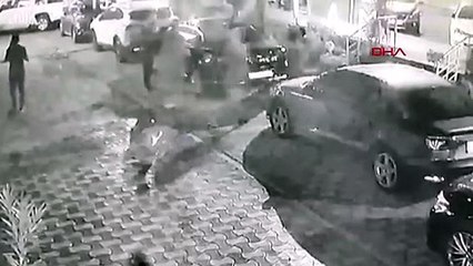 Eğlence Merkezi Önünde Kadının Vurulması