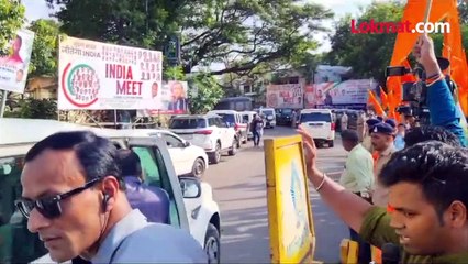 आदित्य ठाकरेंकडून स्वागत.. ममत बॅनर्जी मुंबईत आल्या तेव्हा काय झालं?