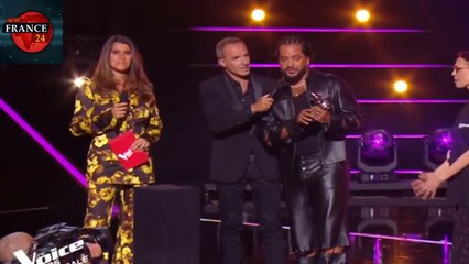 The Voice Kids la tenue de Karine Ferri moquée par les internautes, qui voient « un déguisement »