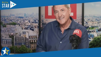 Yves Calvi  Rares photos de Valérie, sa très discrète femme depuis 30 ans, et de leur fille Garance