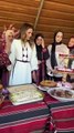 احتفال الملكة رانيا بعيد ميلادها مع نساء قرية حور
