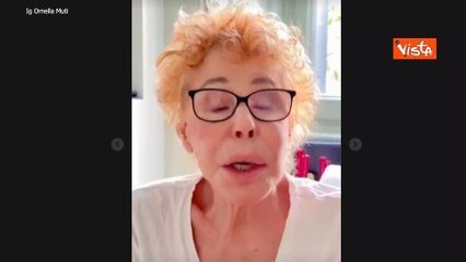 Violenza contro le donne, Ornella Vanoni replica a Giambruno: Il lupo ? fuori dal bicchiere