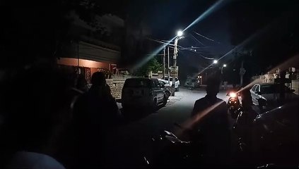 वारदात से एक दिन पूर्व हथियार सहित गिरफ्तार युवक व गिरोह पर अंदेशा