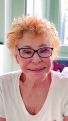Ornella Vanoni: «Il lupo non è nel bicchiere, è fuori». In un video la risposta alla "teoria" di Giambruno sugli stupri